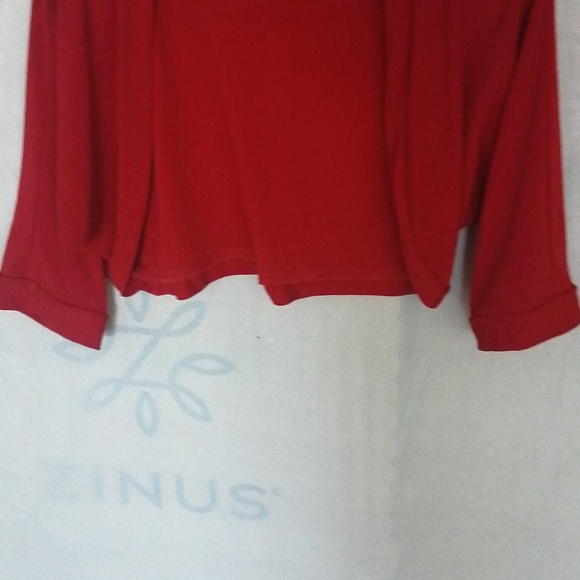 RED HALF SLEEVE BOLERO - Picture 2 of 4